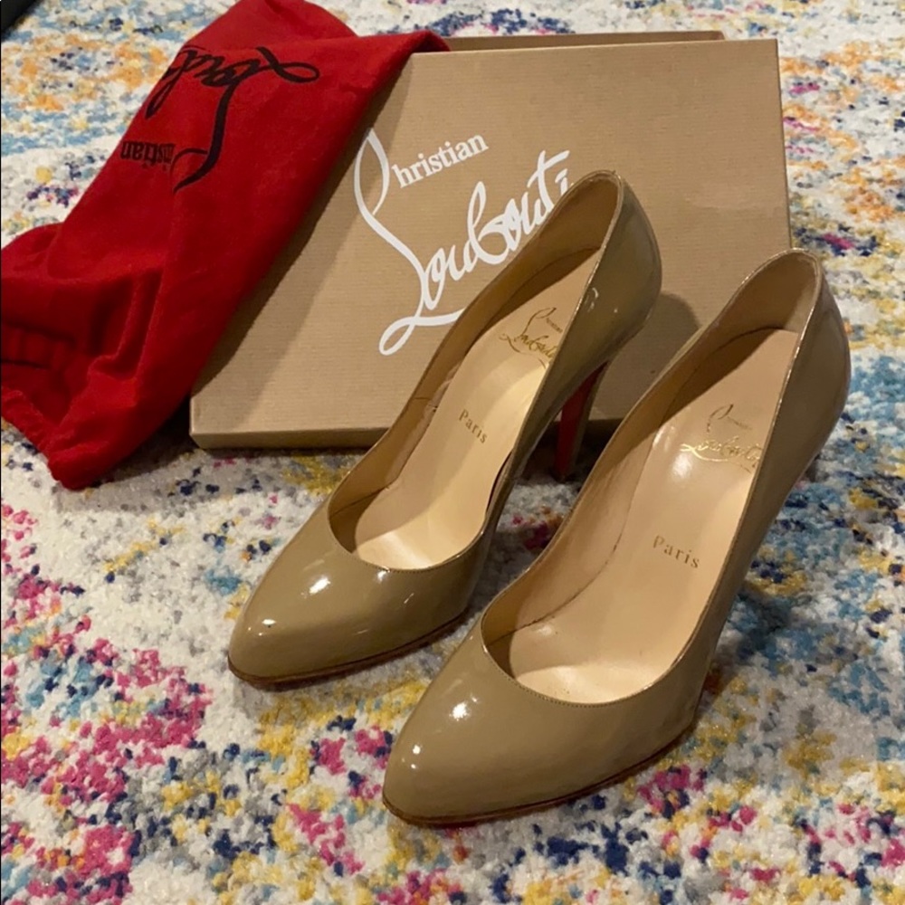 Christian Louboutin Decollete 868 Nude Patent Pump